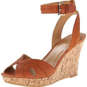 Nine West Brave It Leather Wedges 10